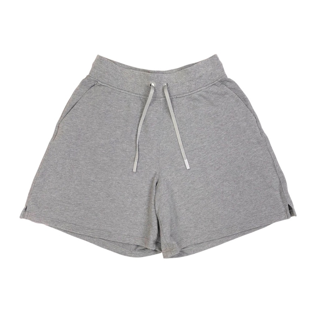 Lululemon All Yours High Rise Short Women's Size 6 Gray 6" Inseam Athleisure
